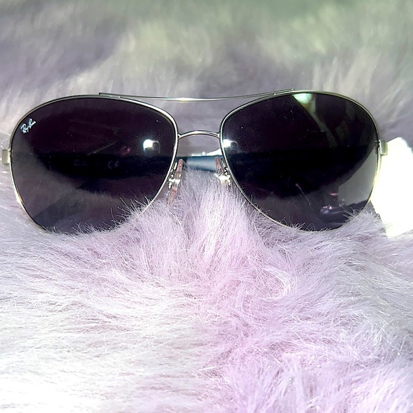 Ray-Ban Accessories - Ray Ban Unisex Aviator Glasses (Authentic) NWT